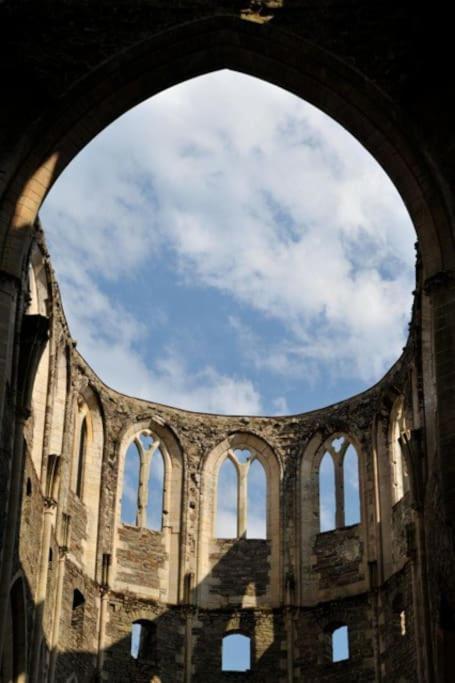 Entre Mont St Michel Et Merveille Vains Екстер'єр фото
